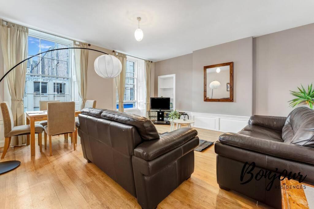 Monge Suite Old Town 2Br-1Ba, Near Royal Mile By Bonjour Residences Edinburgh Exterior photo